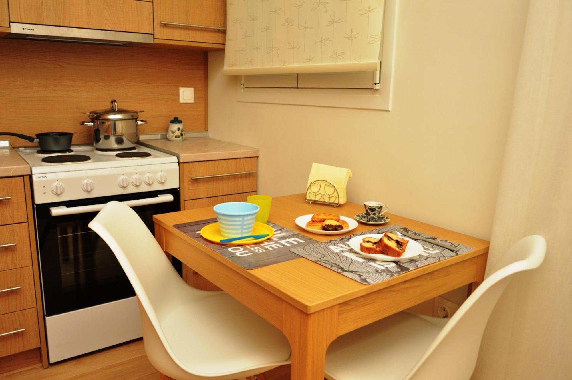 Zennova #5 Antigonidon Square Appartement *